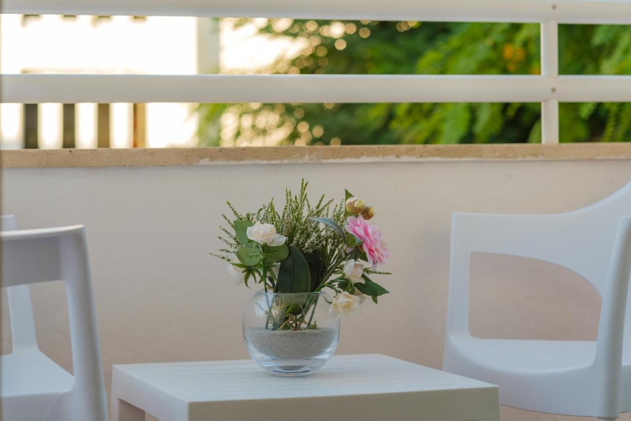 Iroco Hostal Cala D´Or Extérieur photo