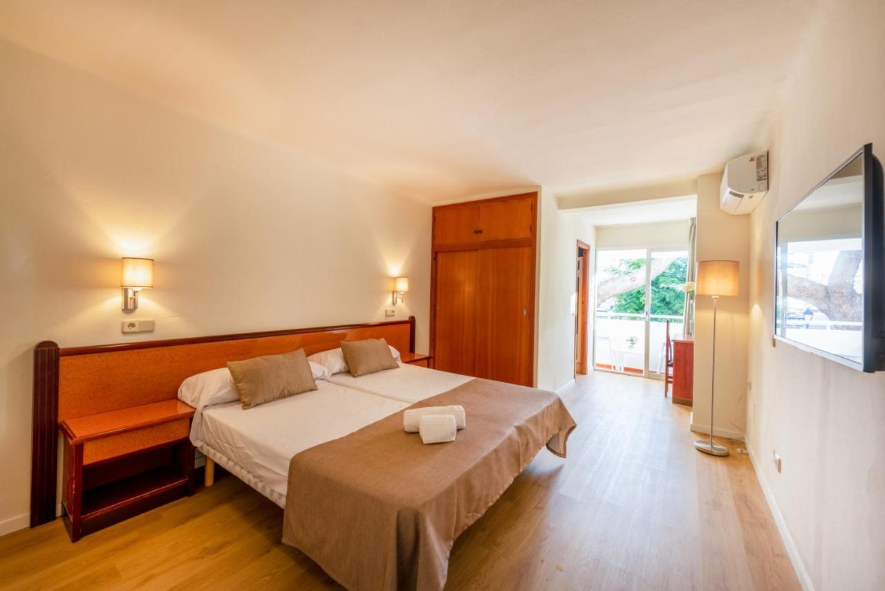 Iroco Hostal Cala D´Or Extérieur photo